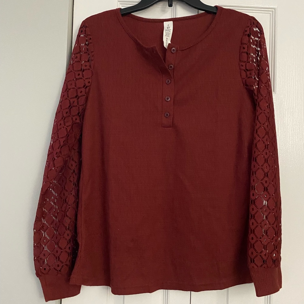 Women’s Long Sleeve Henley Top